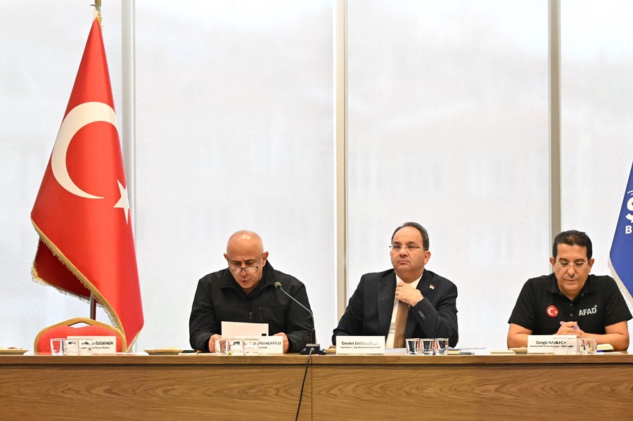  İSTANBUL VALİLİĞİ KOORDİNASYONUNDA YÜRÜTÜLEN İLÇE AFET RİSK AZALTMA VE TÜRKİYE AFET MÜDAHALE PLANI DEĞERLENDİRME TOPLANTISI GERÇEKLEŞTİRİLDİ